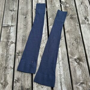 Lululemon Blue leg warmers Long